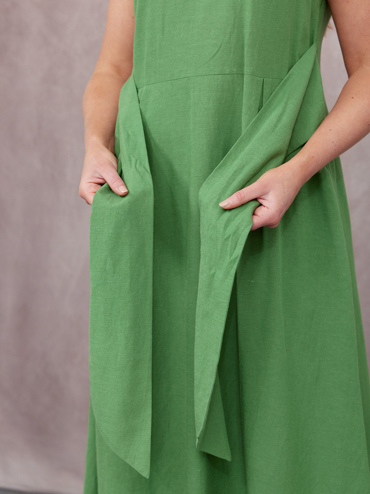 Ruth Sleeveless Tie Waist Dress - Green
